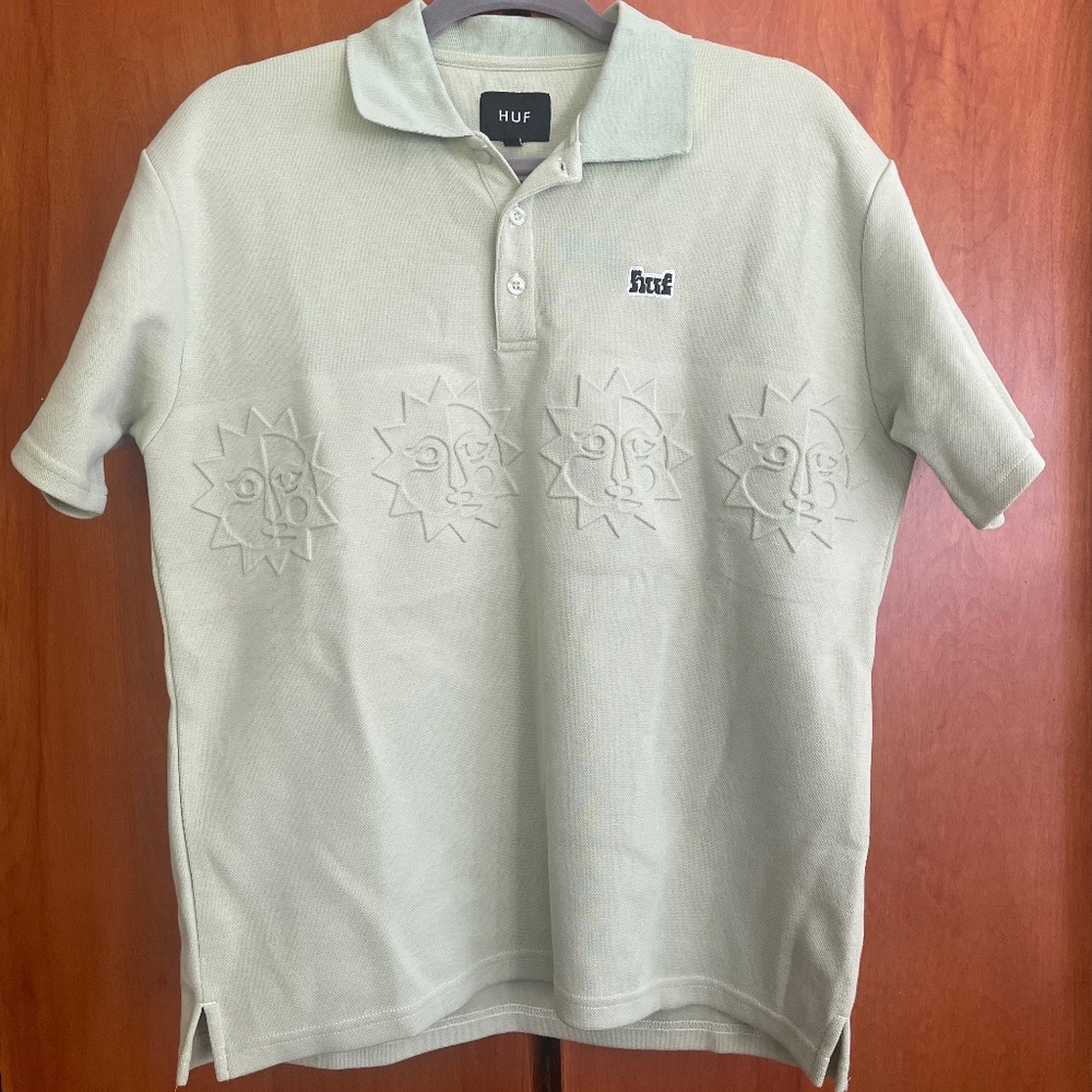 Men’s polo shirt with sun details NWOT
